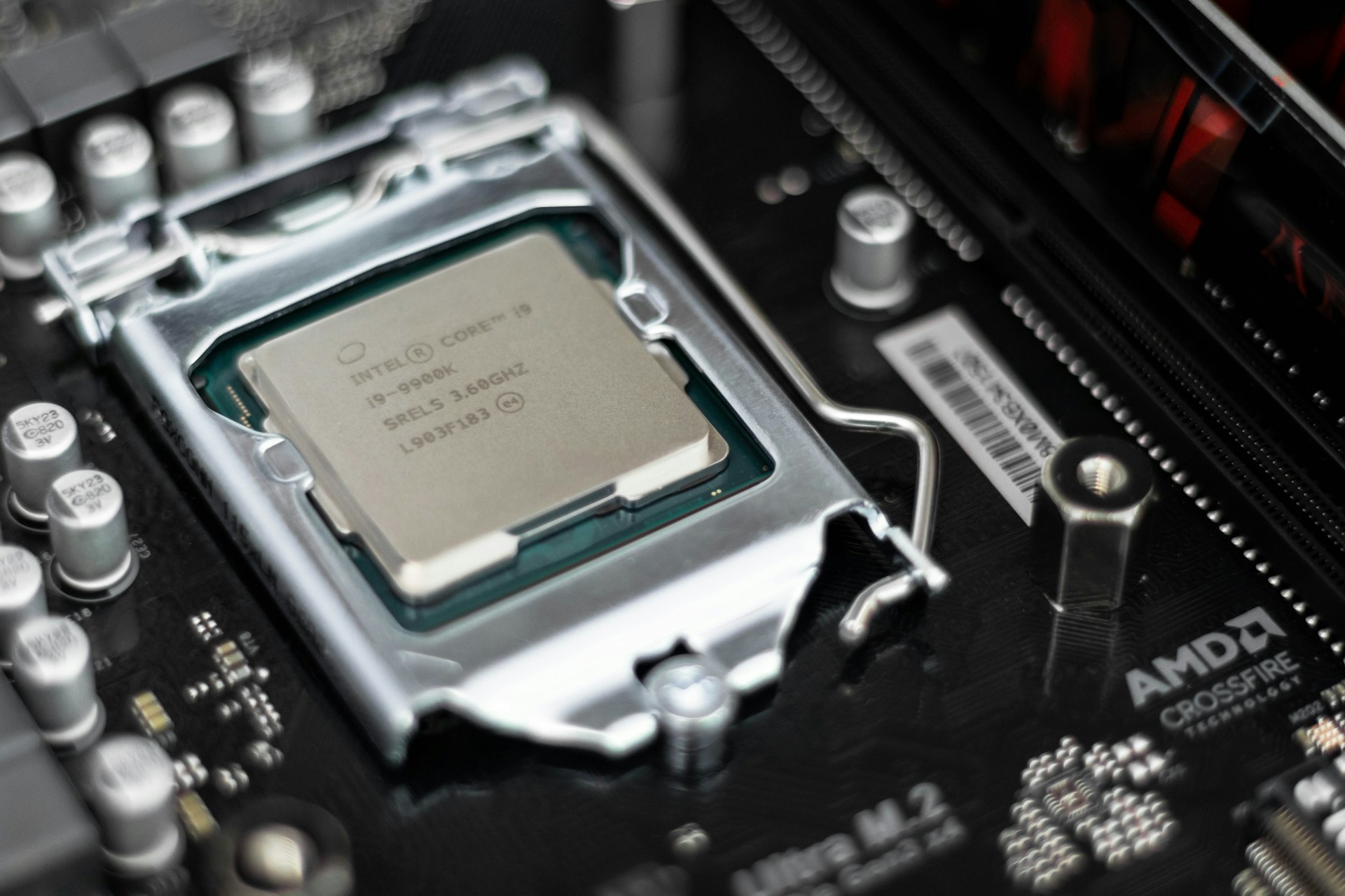 AMD vs Intel Processors: Comparing All Generations for Gaming and Work