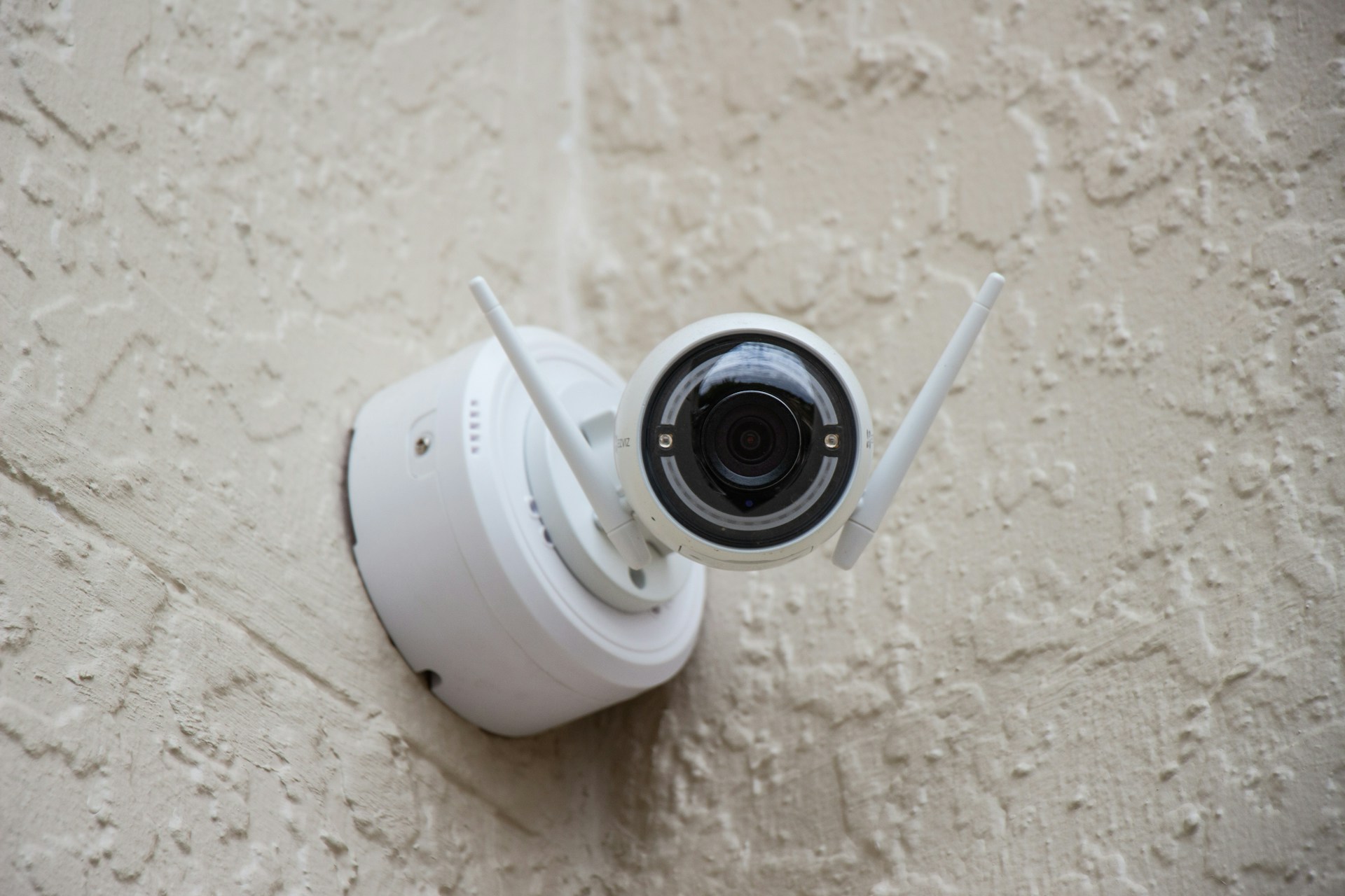 Best Wireless Security Cameras: HD, IP &amp; CCTV Cameras with WiFi