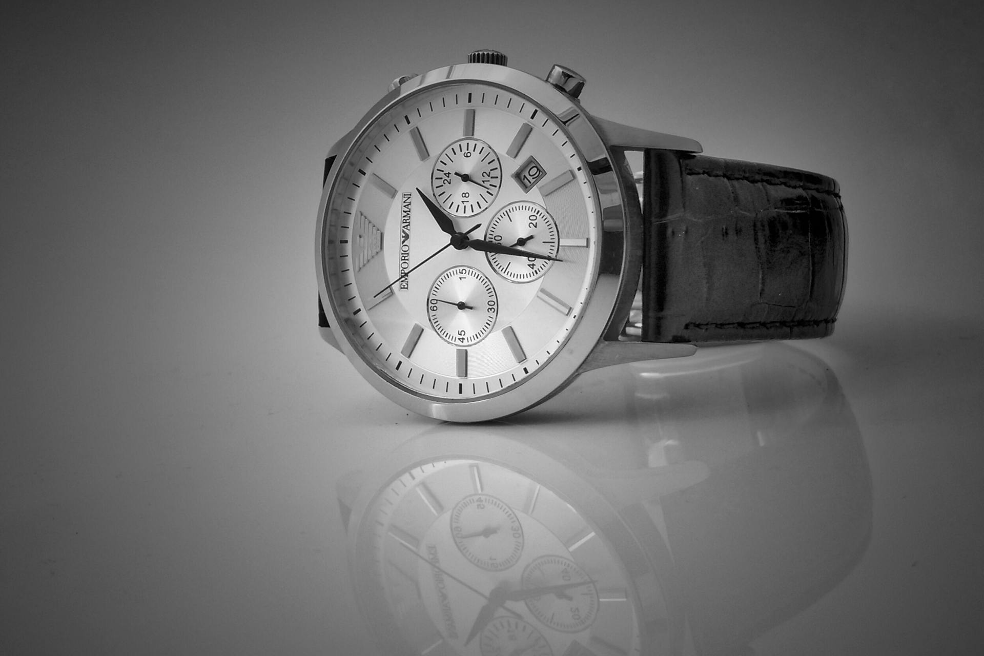 Latest Trends in Mens and Womens Watches for 2025