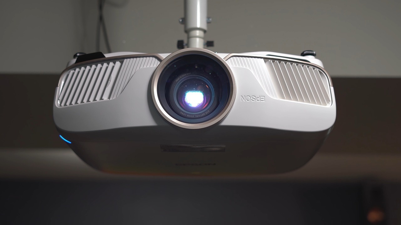The Best Projector in BD 2025 | Price &amp; reviews