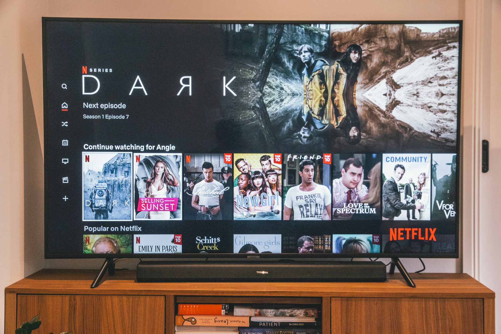 Top Smart TVs in Bangladesh – Features, Prices & Reviews