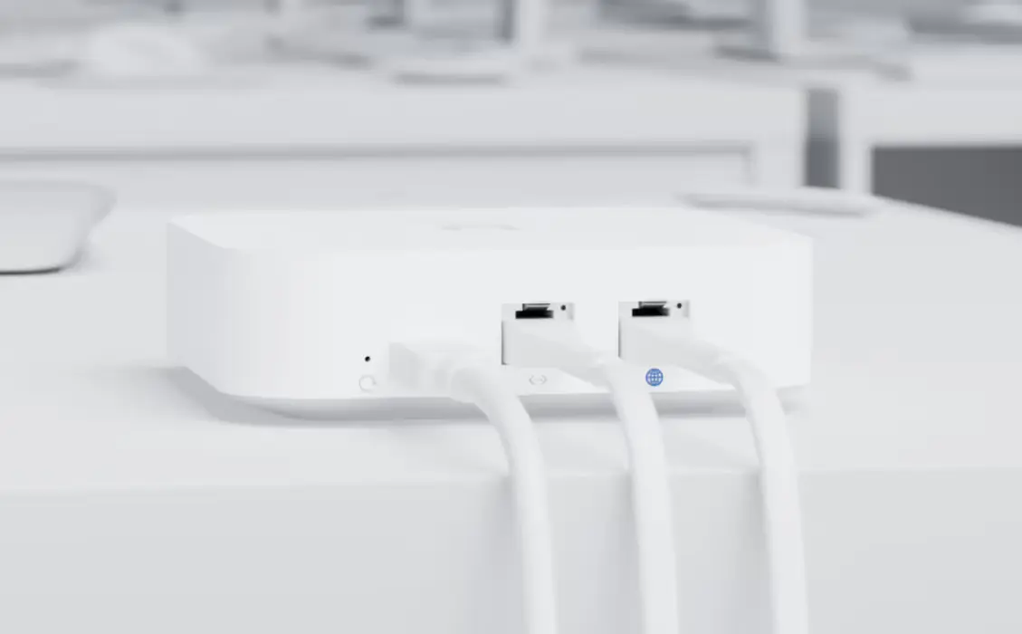 UniFi Express: Compact Cloud Gateway with Built-in WiFi 6