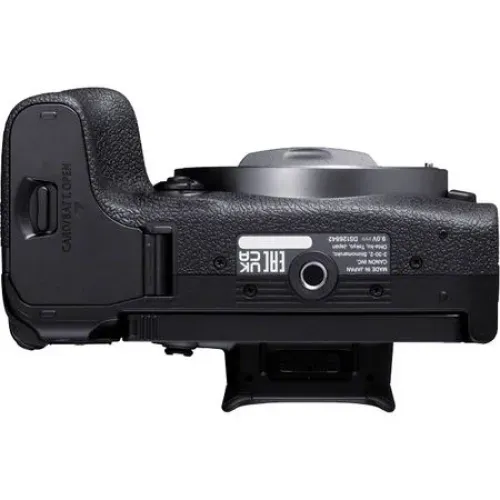 Canon EOS R10 Mirrorless Camera With 18-45mm Lens