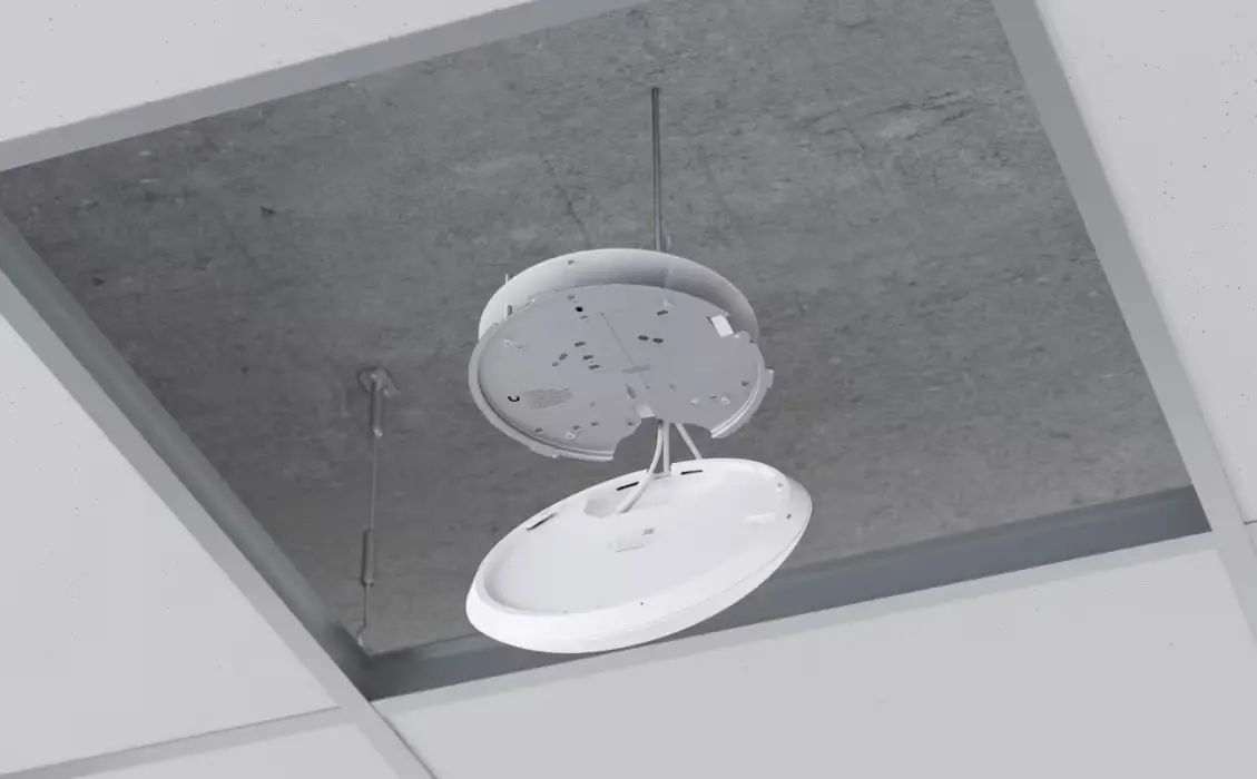 Ubiquiti UniFi U7 Pro - Ceiling-Mounted WiFi 7 Access Point
