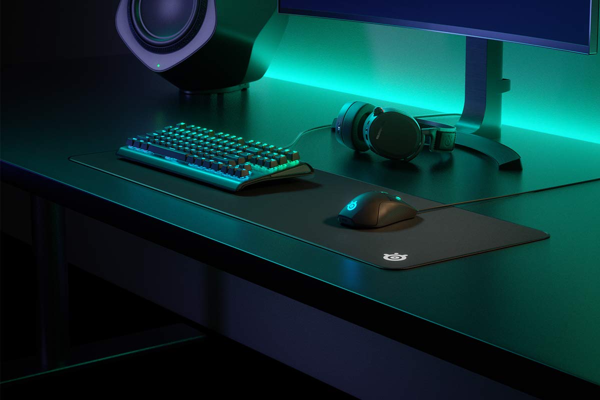 SteelSeries QcK Edge XL Cloth Gaming Mouse Pad